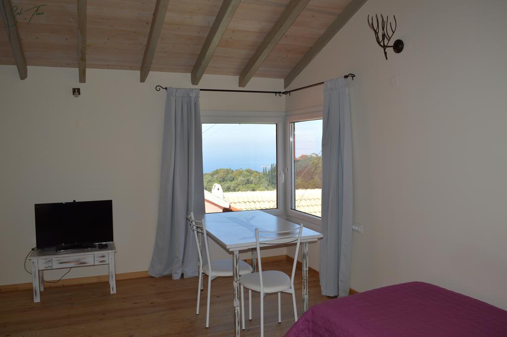 Spiti Thea Apartamento Makrades Exterior foto